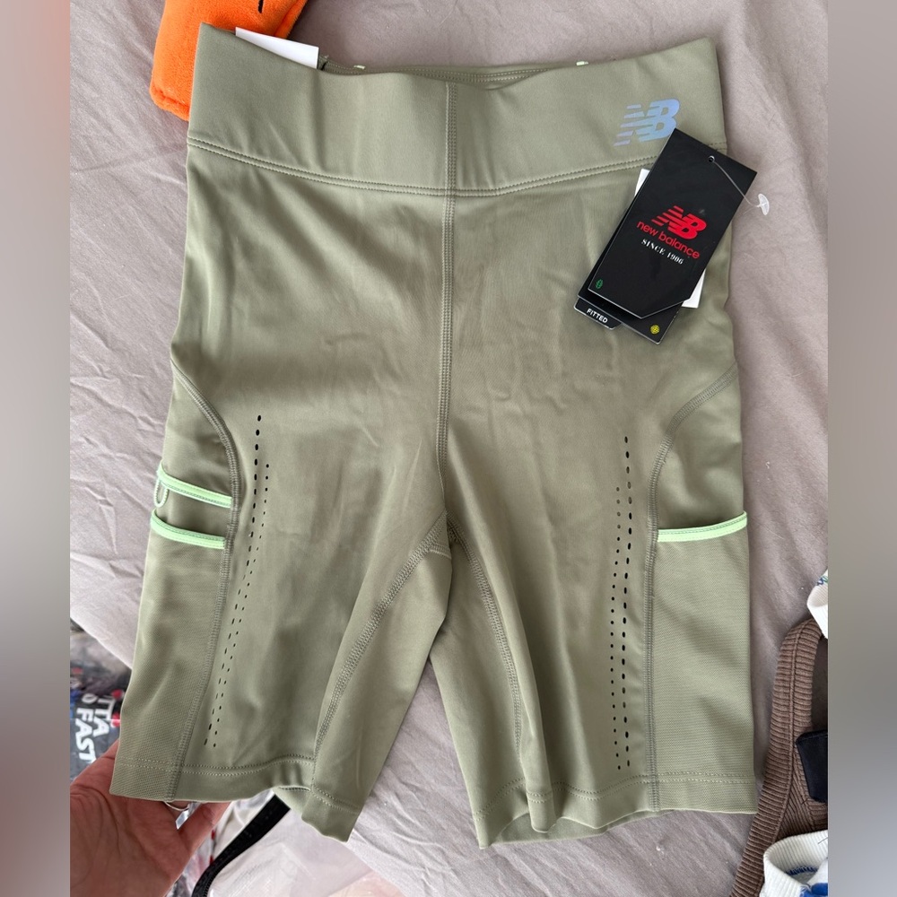 New Balance Sage Green XS shorts leggings bike